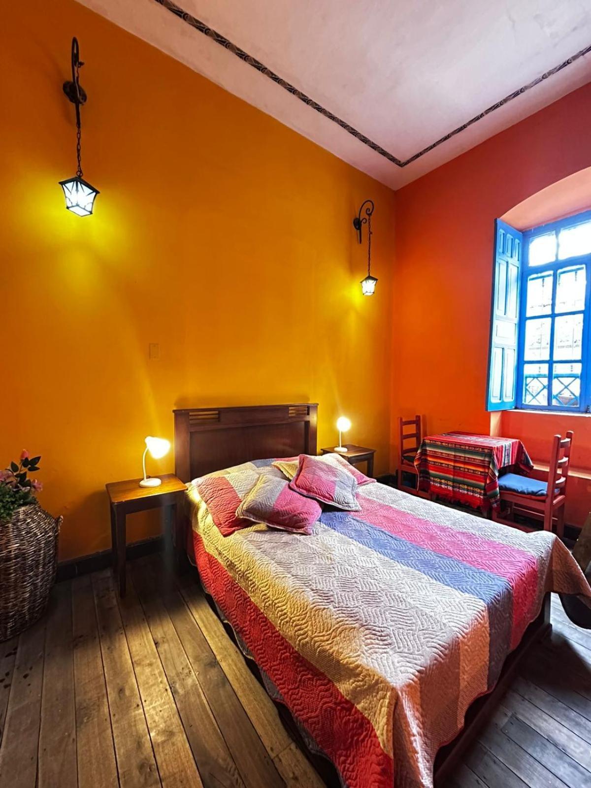 Hostal Cafe Tiana ラタクンガ エクステリア 写真